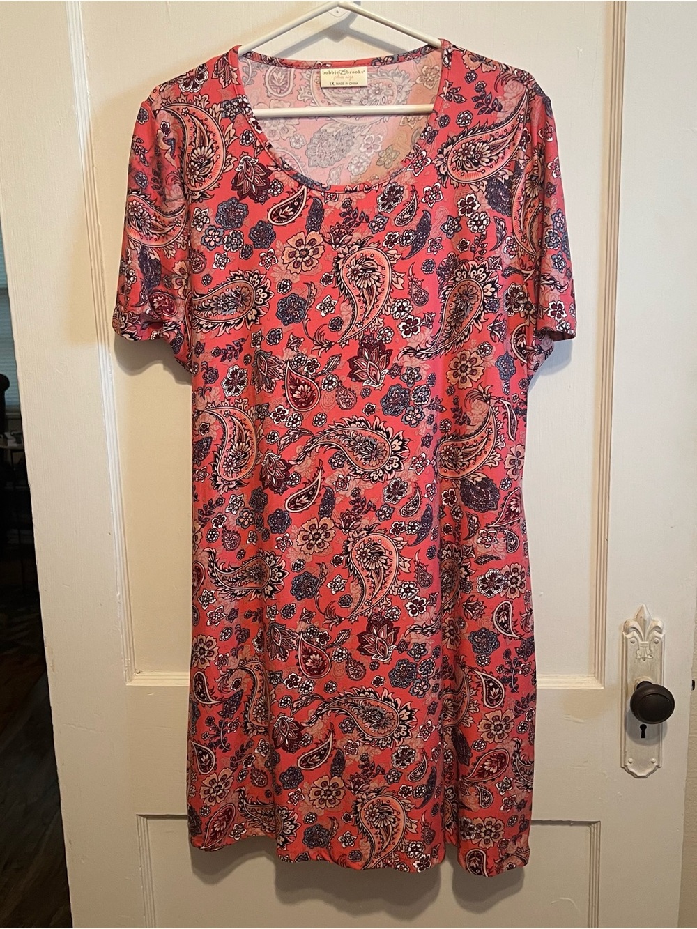 NWOT Very Soft Bobbie Brooks Paisley and Floral Print Dress